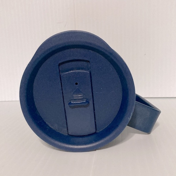 NEW ENGLAND PATRIOTS ROADIE Blue and Silver Travel Tumbler with Handle 18 oz - Picture 11 of 12